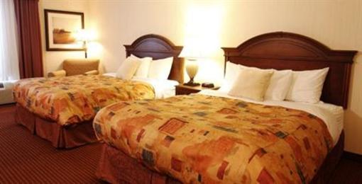 фото отеля Pomeroy Inn & Suites Chetwynd