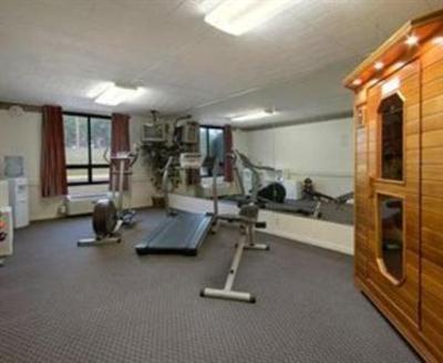 фото отеля Days Inn Meadville Conference Center