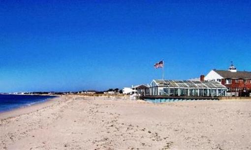 фото отеля Ocean Club On Smugglers' Beach