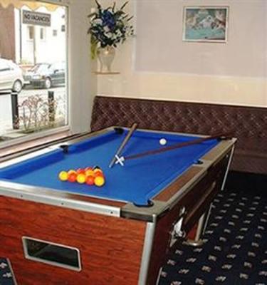 фото отеля Parkfield Hotel