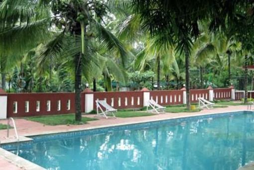 фото отеля Parumpara Holiday Resort Kushalanagara