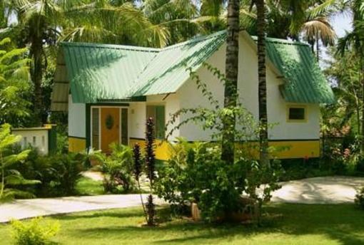 фото отеля Parumpara Holiday Resort Kushalanagara