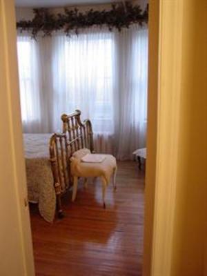 фото отеля Calderhouse Inn Bed & Breakfast