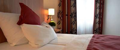 фото отеля Hotel Ambassador Grasbrunn