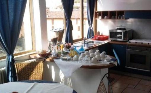 фото отеля Al Viale Papa Giovanni Bed & Breakfast Bergamo