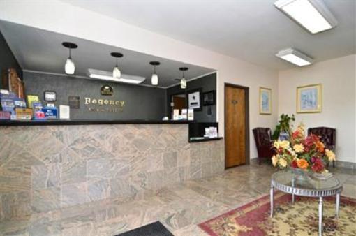 фото отеля Best Western Regency Inn & Suites Gonzales (Texas)