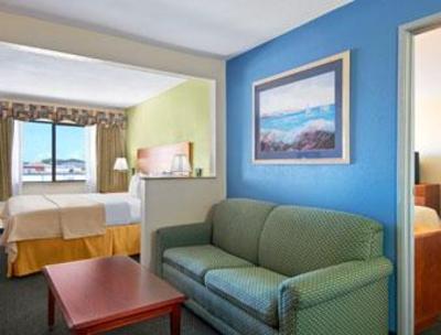 фото отеля Days Inn & Suites Corpus Christi Central