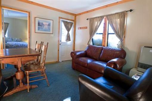 фото отеля Tamarack Lodge and Resort