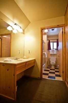 фото отеля Tamarack Lodge and Resort