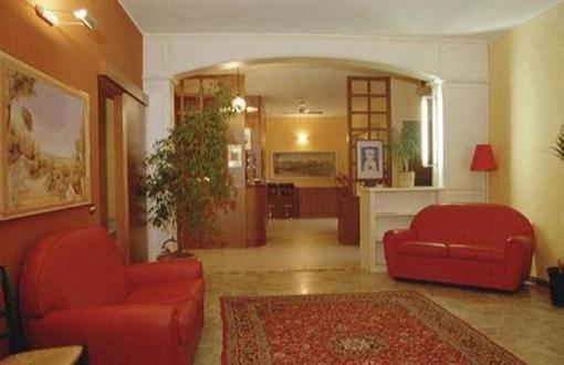 фото отеля Hotel De La Ville Pavia