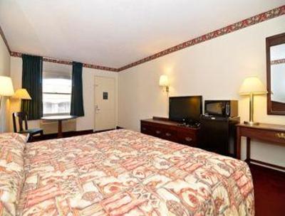 фото отеля Super 8 Motel West Nashville