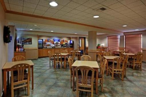 фото отеля Holiday Inn Express Hotel and Suites Richland
