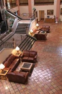 фото отеля Barcelona Suites Albuquerque