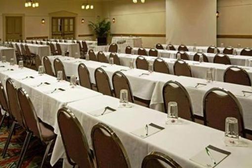 фото отеля Holiday Inn Baton Rouge South Hotel