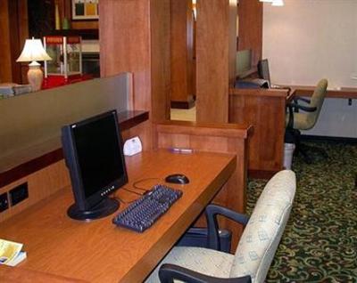 фото отеля Fairfield Inn & Suites Williamsport
