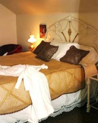 фото отеля Villa Columbia Bed and Breakfast