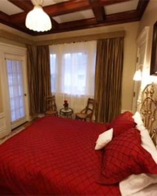 фото отеля Villa Columbia Bed and Breakfast