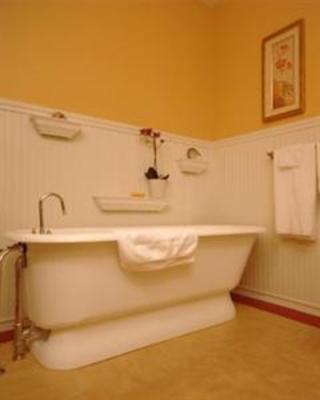 фото отеля Villa Columbia Bed and Breakfast