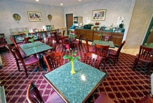 фото отеля Harbor Country Hotel