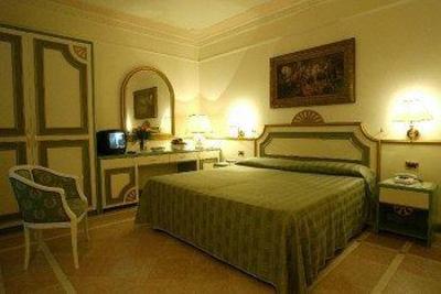 фото отеля Grand Hotel Terme Riolo Terme