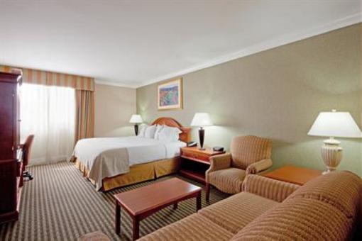 фото отеля Holiday Inn - Concord