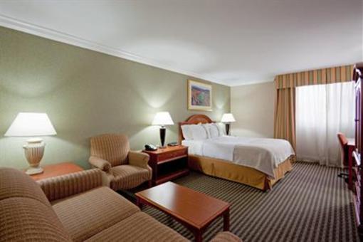фото отеля Holiday Inn - Concord