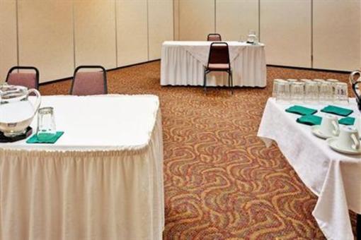 фото отеля Holiday Inn Hopkinsville