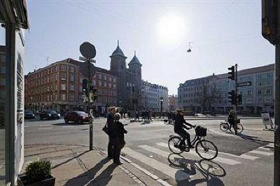 фото отеля Copenhagen Crown Hotel