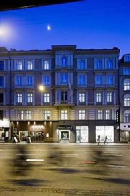 фото отеля Copenhagen Crown Hotel