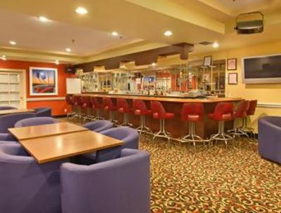 фото отеля Ramada Limited Disneyland Area