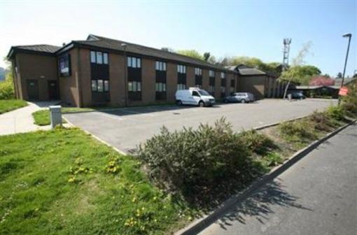 фото отеля Travelodge Edinburgh Dreghorn