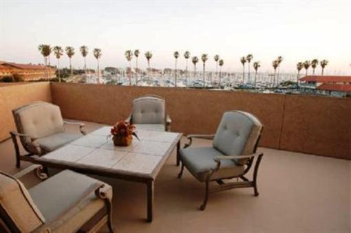 фото отеля Four Points by Sheraton Ventura Harbor