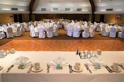 фото отеля Four Points by Sheraton Ventura Harbor