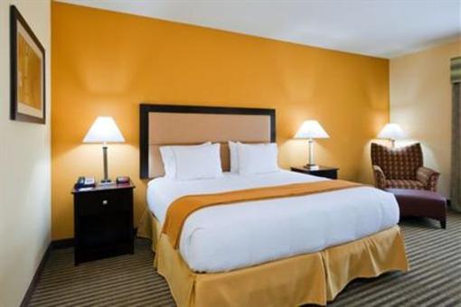 фото отеля Holiday Inn Express Hotel & Suites Greenville