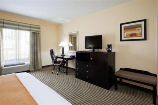 фото отеля Holiday Inn Express Hotel & Suites Greenville