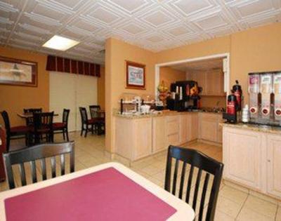 фото отеля BEST WESTERN Seminole Inn