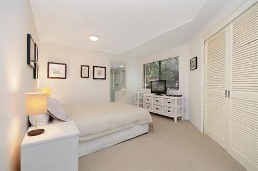 фото отеля Andari Apartments Noosa
