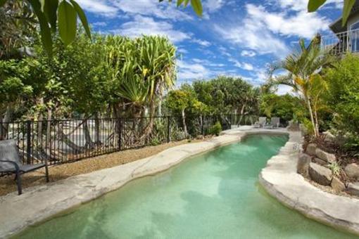 фото отеля Andari Apartments Noosa