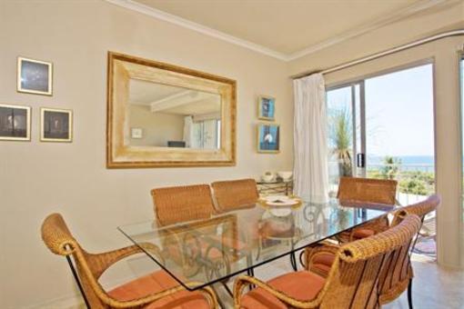 фото отеля Andari Apartments Noosa