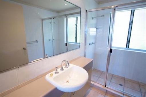 фото отеля Andari Apartments Noosa