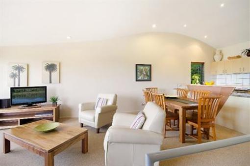 фото отеля Andari Apartments Noosa