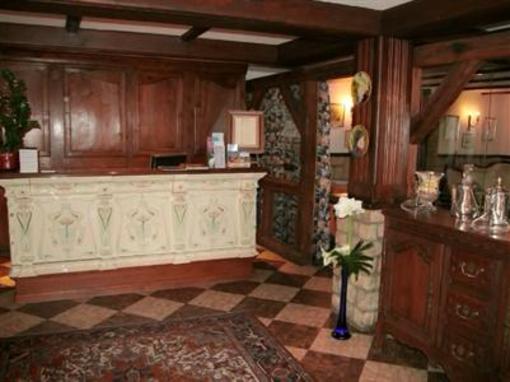 фото отеля Auberge Saint Walfrid Hotel Sarreguemines