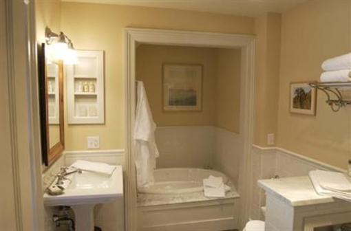 фото отеля Stonover Farm Bed and Breakfast