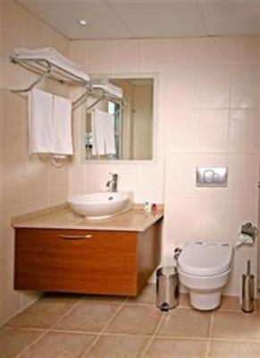 фото отеля The Corner Park Hotel