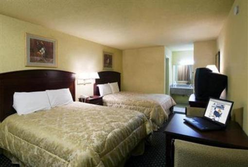 фото отеля Americas Best Value Inn Merrifield Dallas