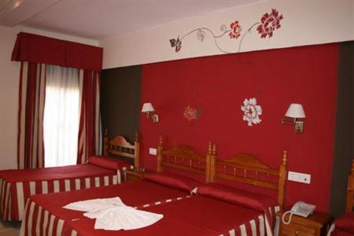 фото отеля Hostal La Fuente