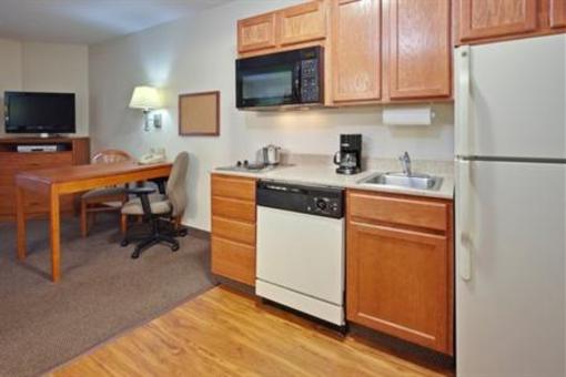 фото отеля Candlewood Suites Indianapolis