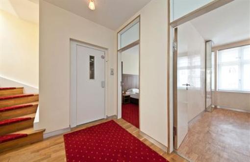 фото отеля City Aparthotel Novum Hamburg