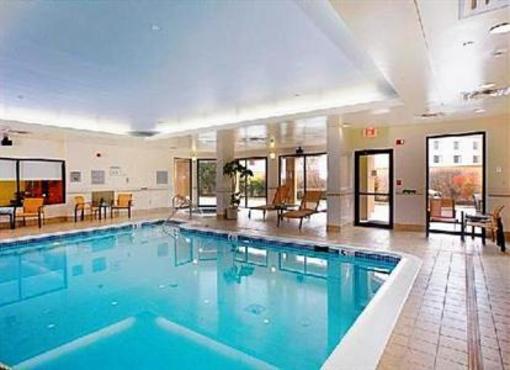 фото отеля Courtyard by Marriott Chesapeake Greenbrier