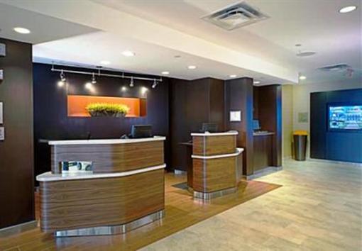 фото отеля Courtyard by Marriott Chesapeake Greenbrier
